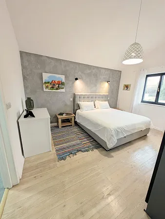 Apartment with panoramic sea view on the first line in Krasici